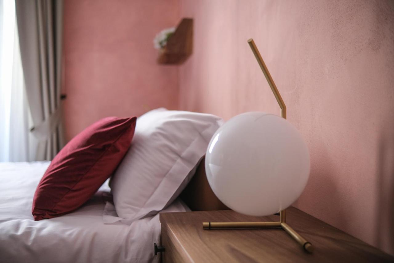 Guest house Regina Bianca - Camere, & - *